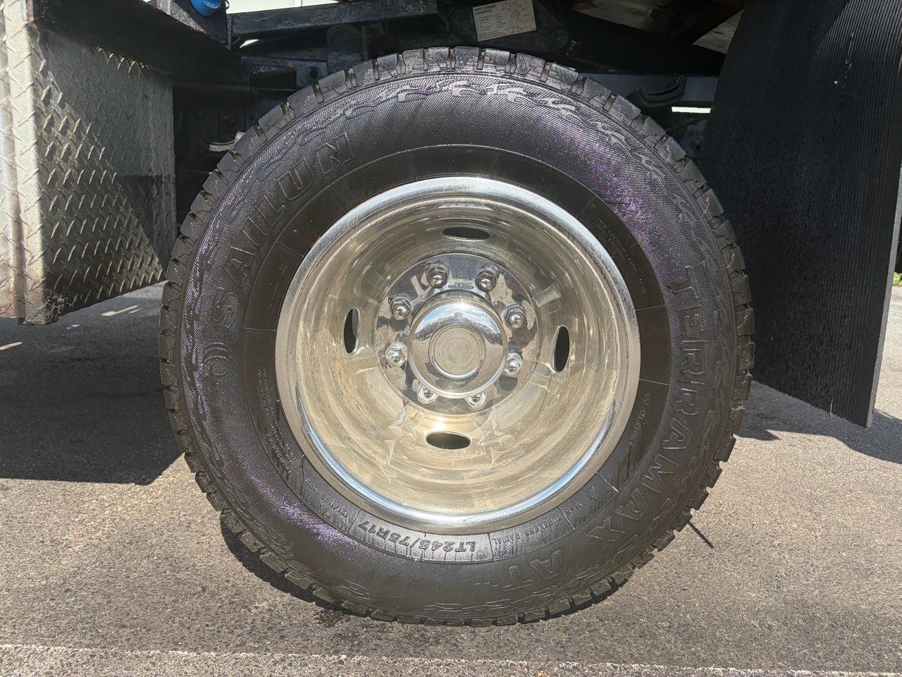 Used 2015 Ford F350 XL w/ Power Equipment Group AWD/4WD image 20