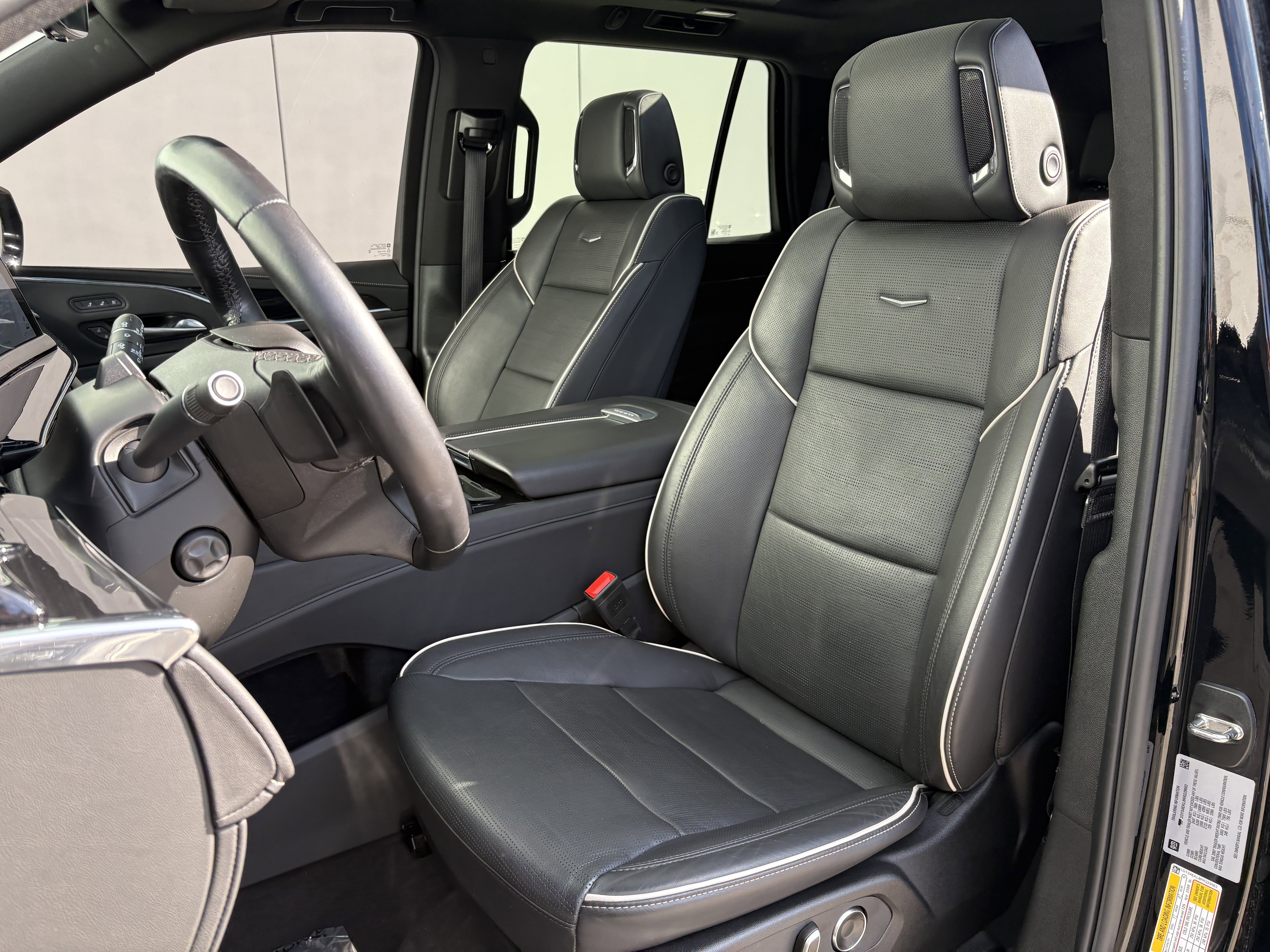 Used 2024 Cadillac Escalade Sport image 12