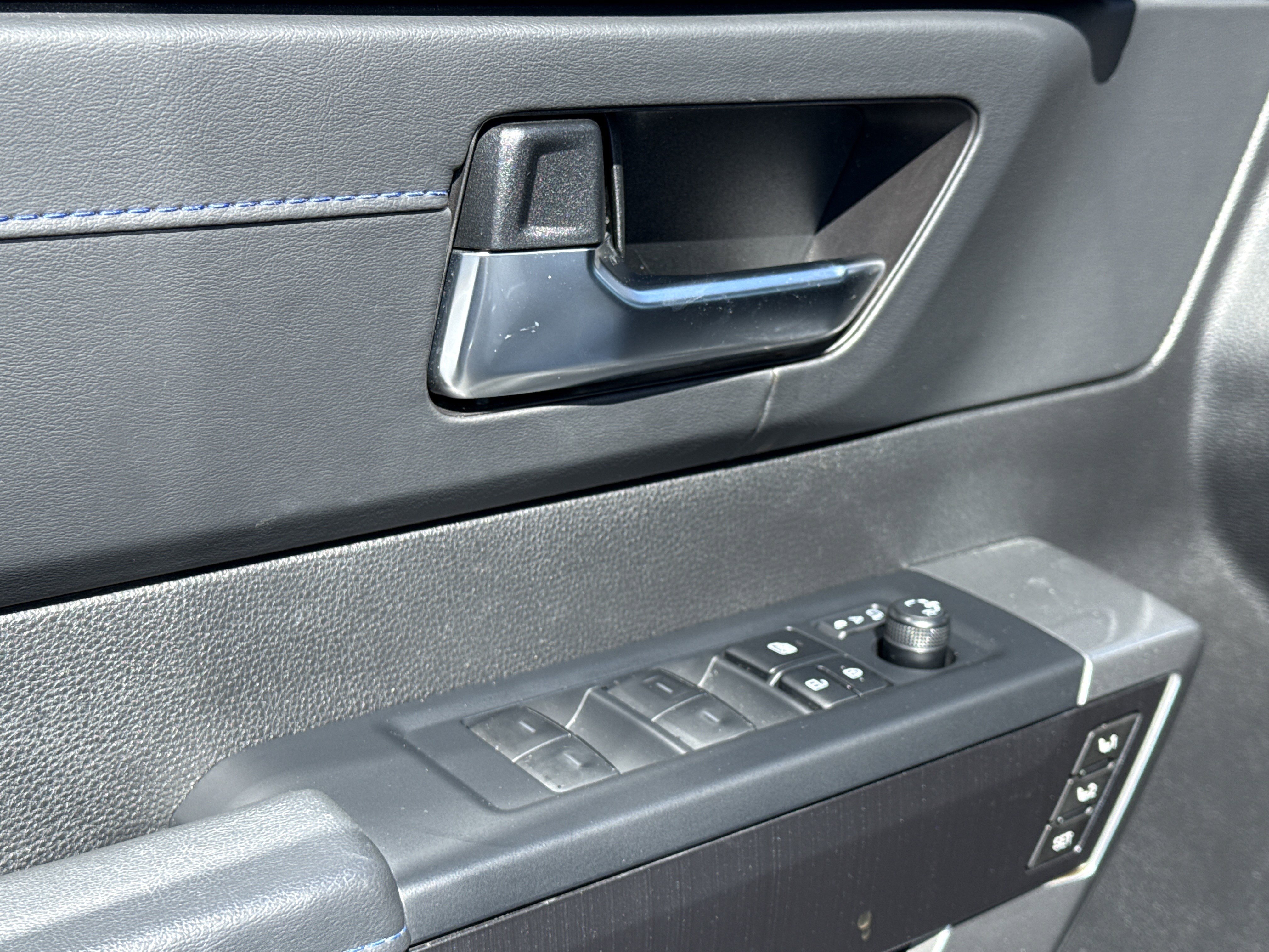 Used 2025 Toyota Tundra Platinum image 15