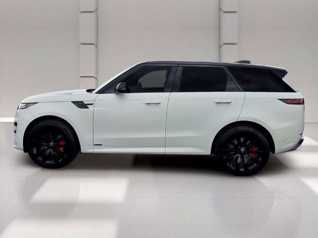 Used 2025 Land Rover Range Rover Sport Autobiography AWD/4WD image 2