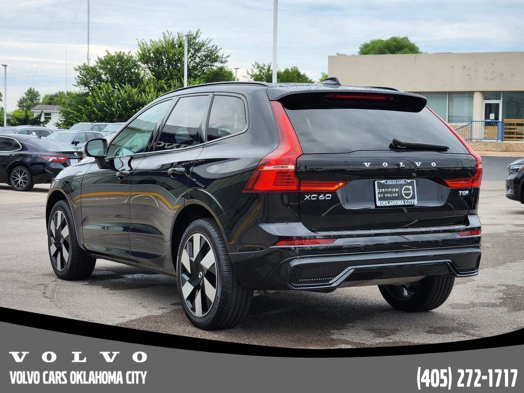 Certified 2025 Volvo XC60 T8 Plus w/ Protection Package Premier image 4