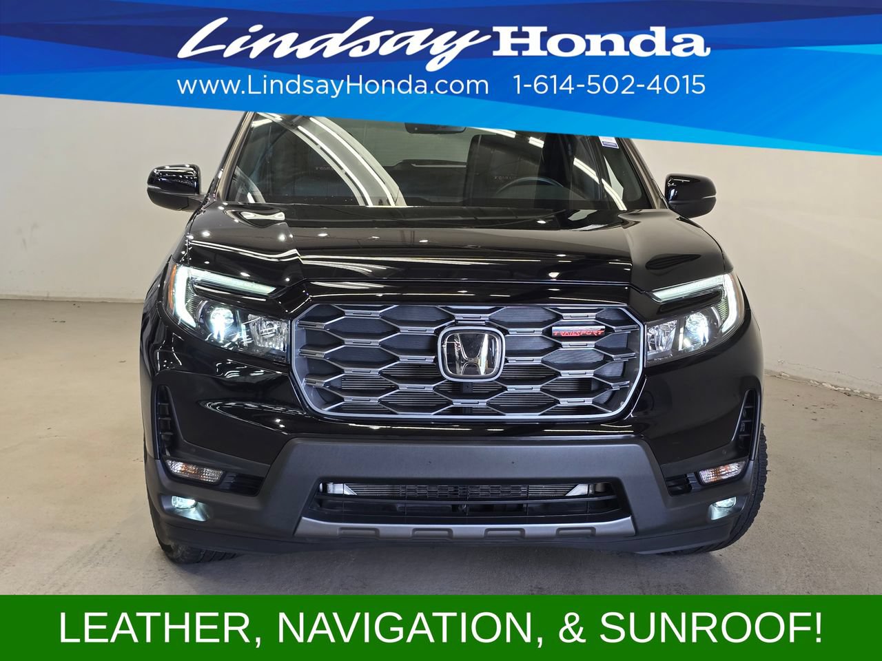 Used 2023 Honda Passport TrailSport image 2