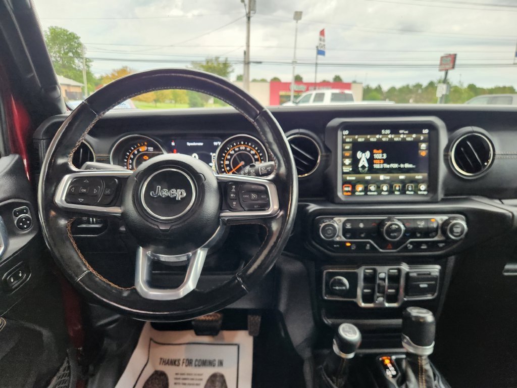 Used 2021 Jeep Wrangler Unlimited Sahara AWD/4WD image 21