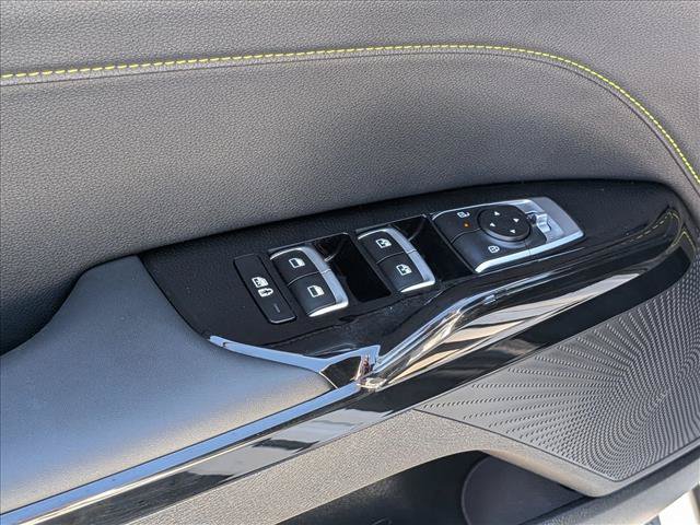 Used 2025 Kia K5 GT FWD image 11
