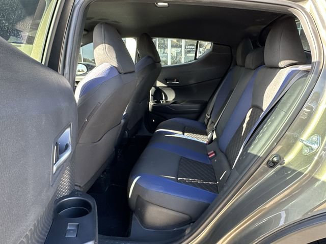 Used 2021 Toyota C-HR XLE image 27