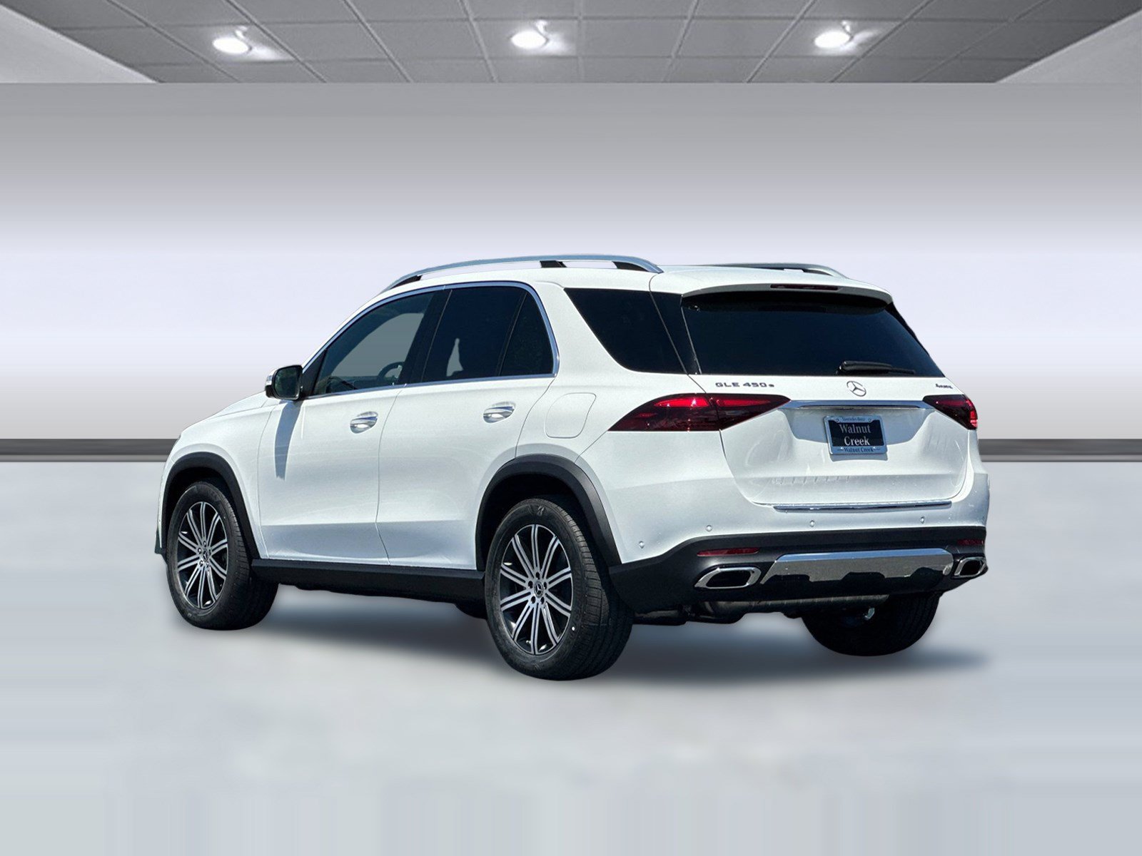 New 2026 Mercedes-Benz GLE 450e 4MATIC image 3