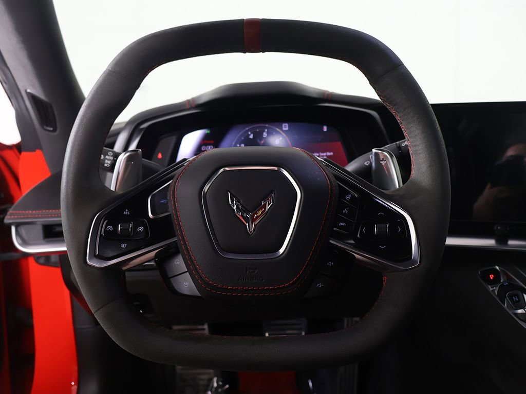 Used 2022 Chevrolet Corvette Stingray Premium Conv w/ Z51 Performance Package image 38