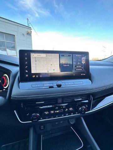 Certified 2024 Nissan Rogue SL w/ SL Premium Package image 15