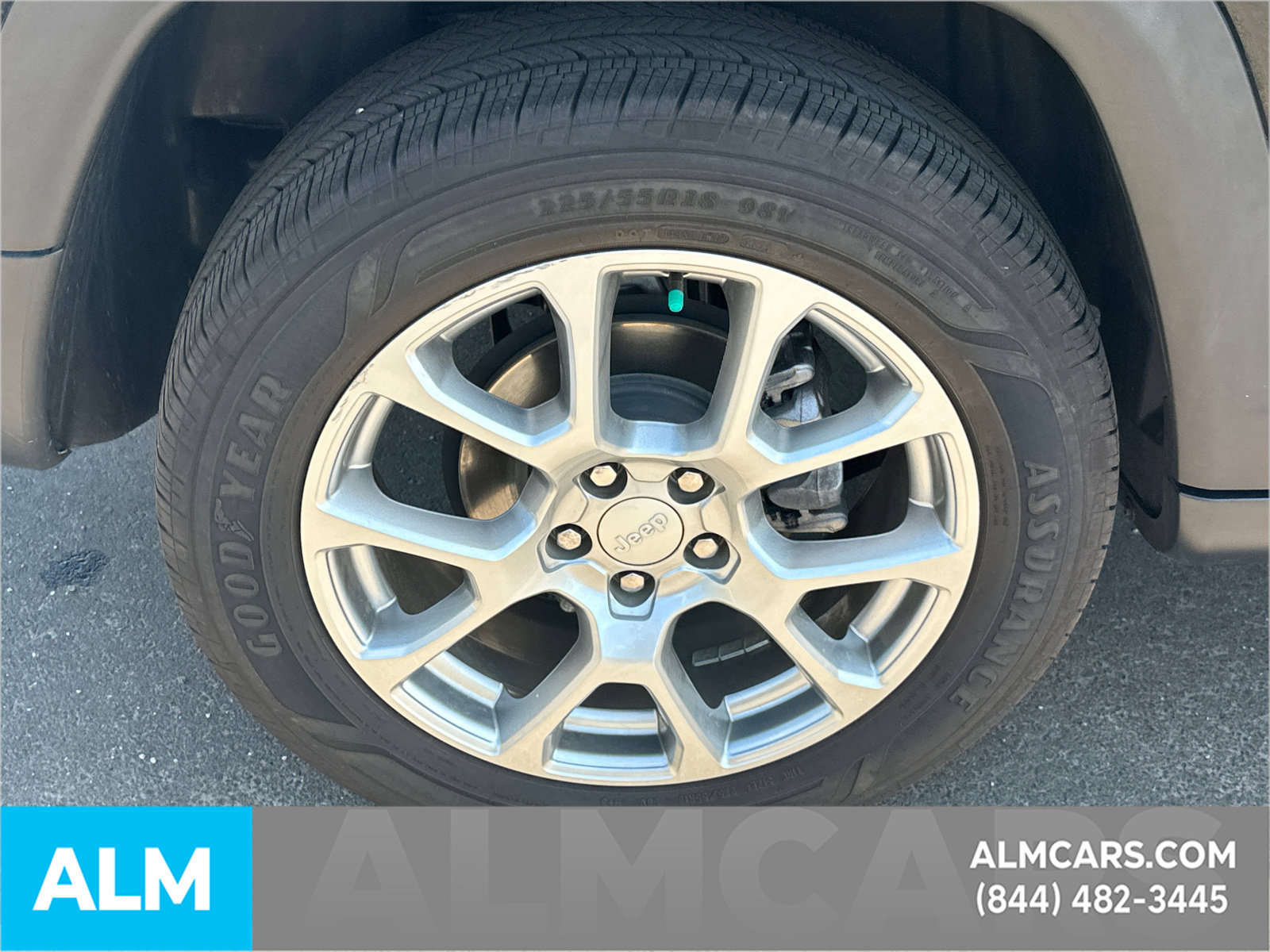 Used 2023 Jeep Compass Latitude AWD/4WD image 20
