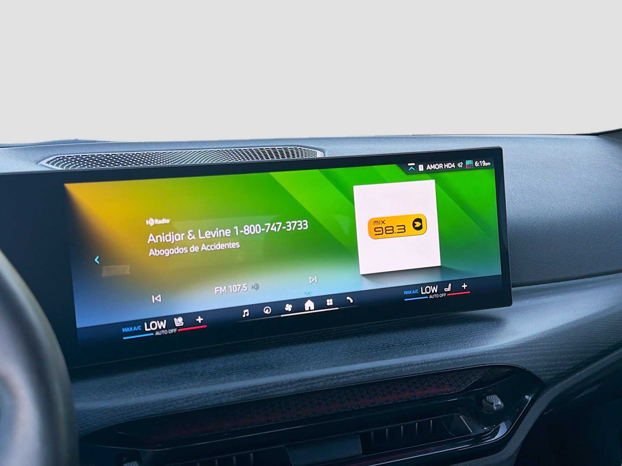 Used 2025 BMW 430i Convertible image 10