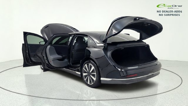 Used 2025 Lucid Air Pure RWD image 16