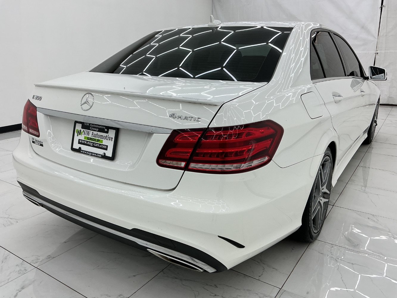 Used 2015 Mercedes-Benz E 350 4MATIC Sedan w/ Premium 1 Package image 9