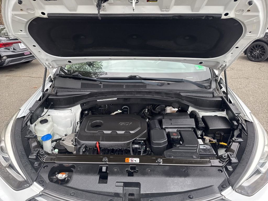 Used 2018 Hyundai Santa Fe Sport w/ 2.4L Tech Package 04 image 11