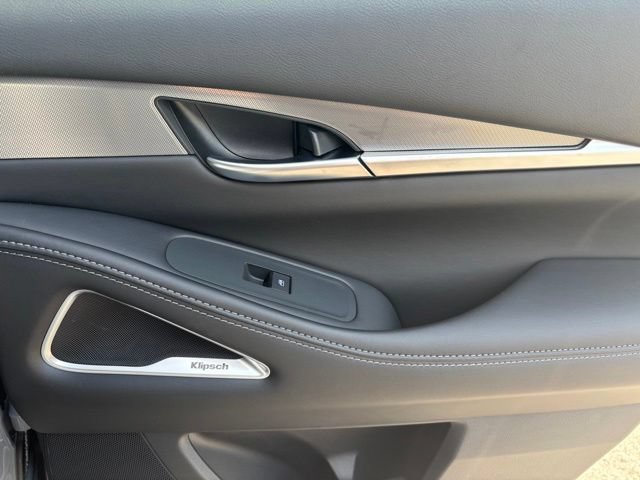 New 2027 INFINITI QX60 Luxe FWD image 28