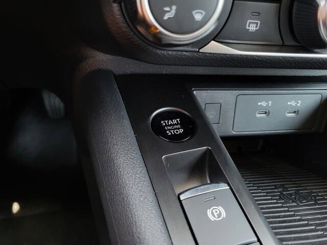 New 2025 Nissan Kicks SV w/ Illumination Package image 13