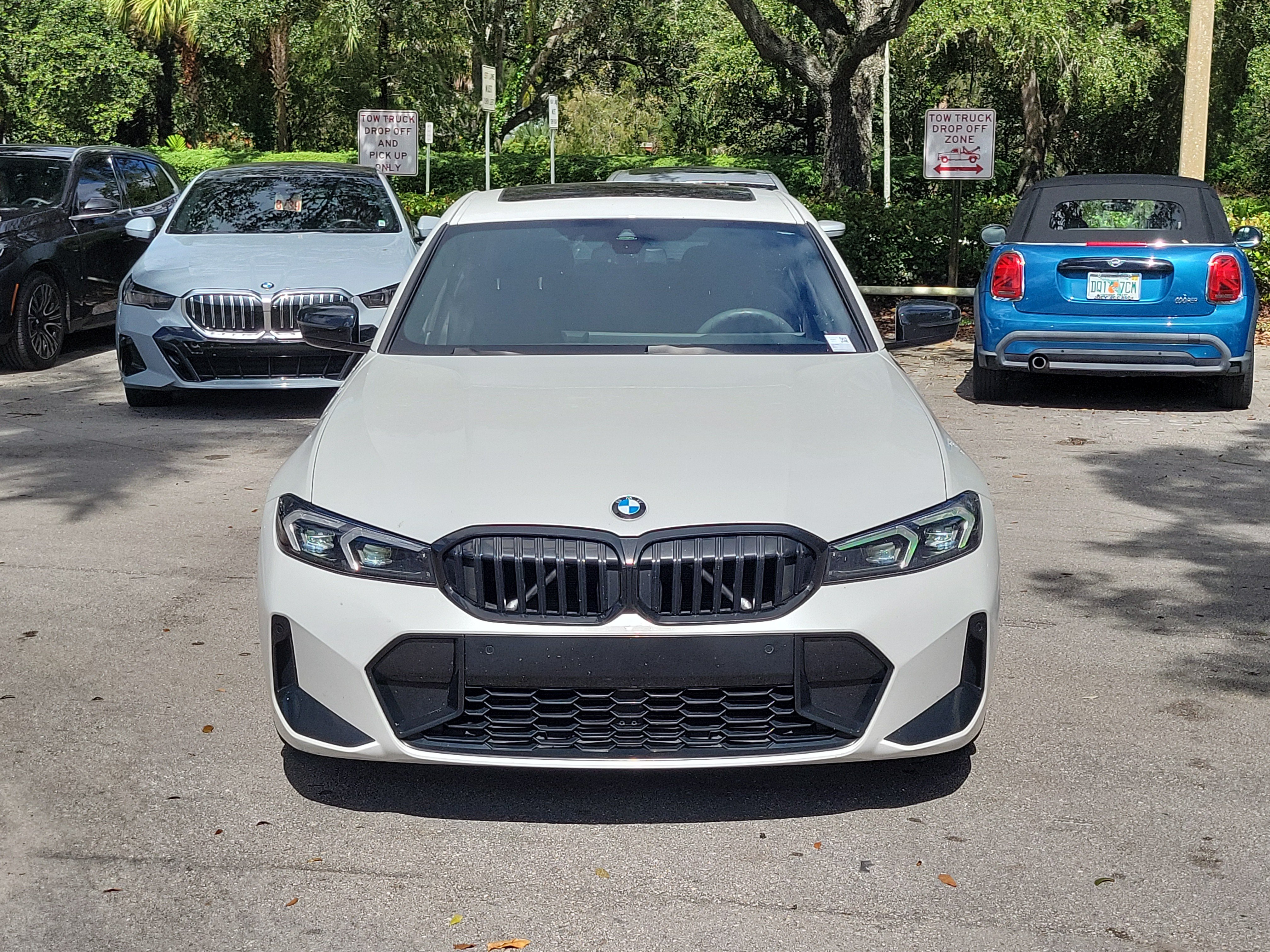 Used 2024 BMW 330i Sedan w/ M Sport Package RWD image 5