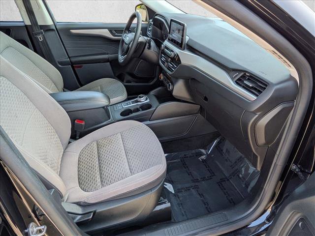 Used 2022 Ford Escape SE w/ Cold Weather Package AWD/4WD image 22