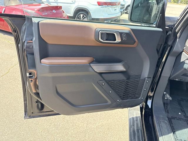 Used 2022 Ford Bronco Outer Banks image 13