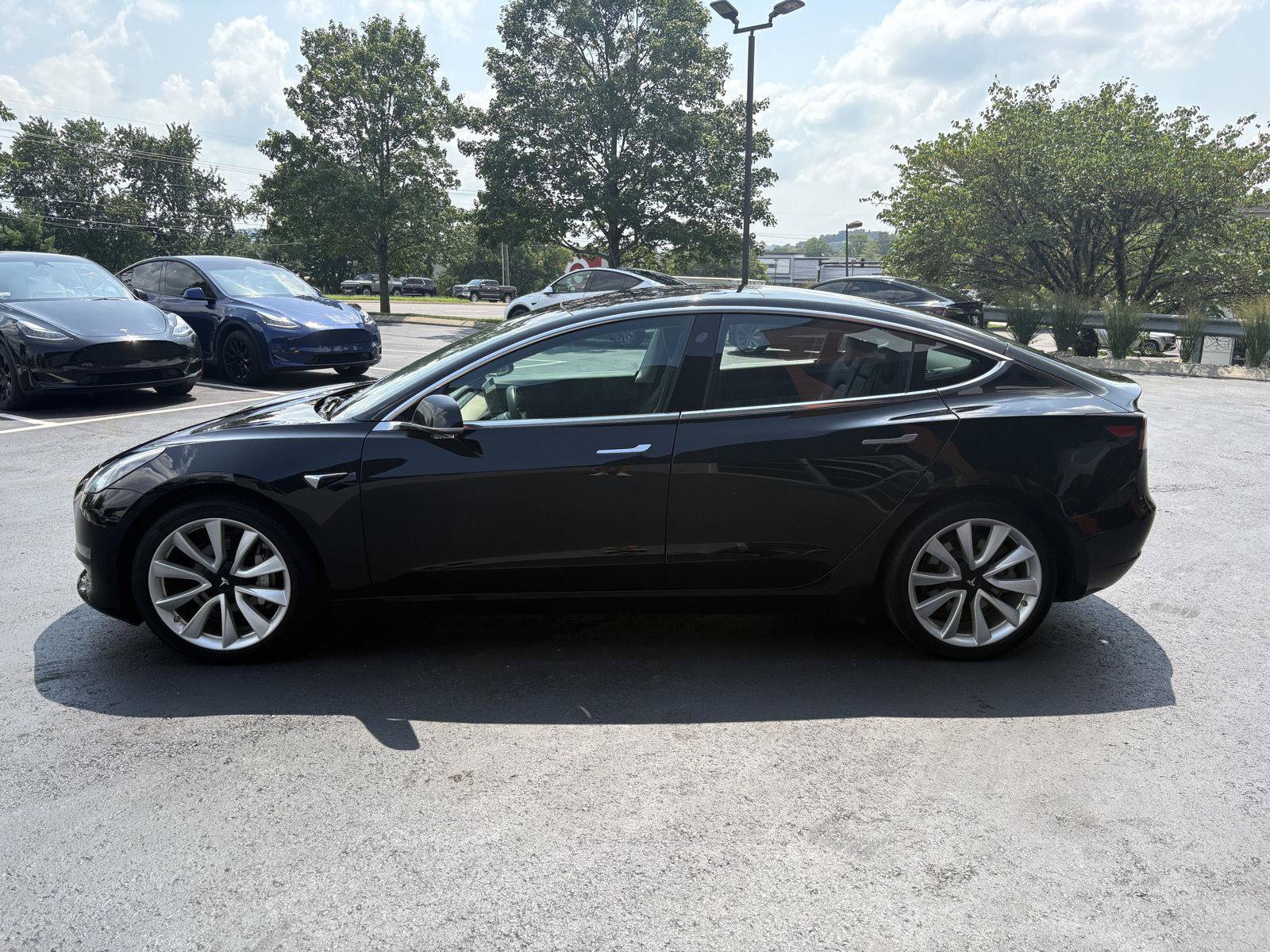 Used 2018 Tesla Model 3 Long Range AWD/4WD image 5