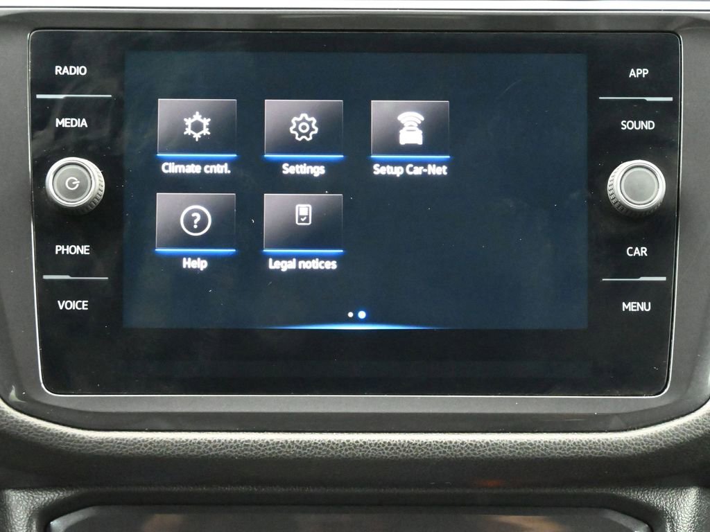 Used 2024 Volkswagen Tiguan SE image 10