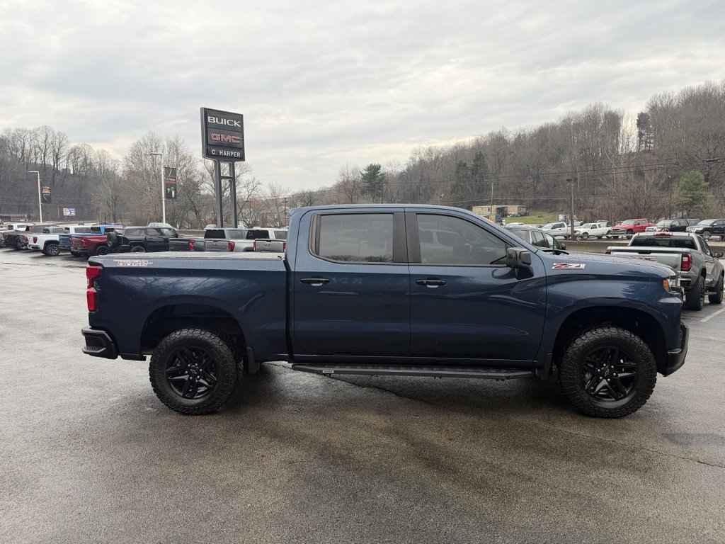 Used 2020 Chevrolet Silverado 1500 LT Trail Boss image 2