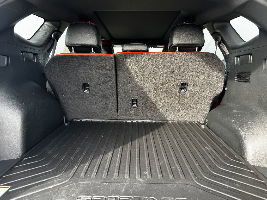Used 2024 Kia Sportage SX image 22