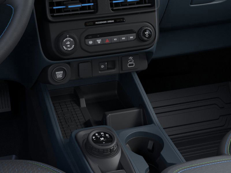 New 2025 Ford Maverick Lobo image 40