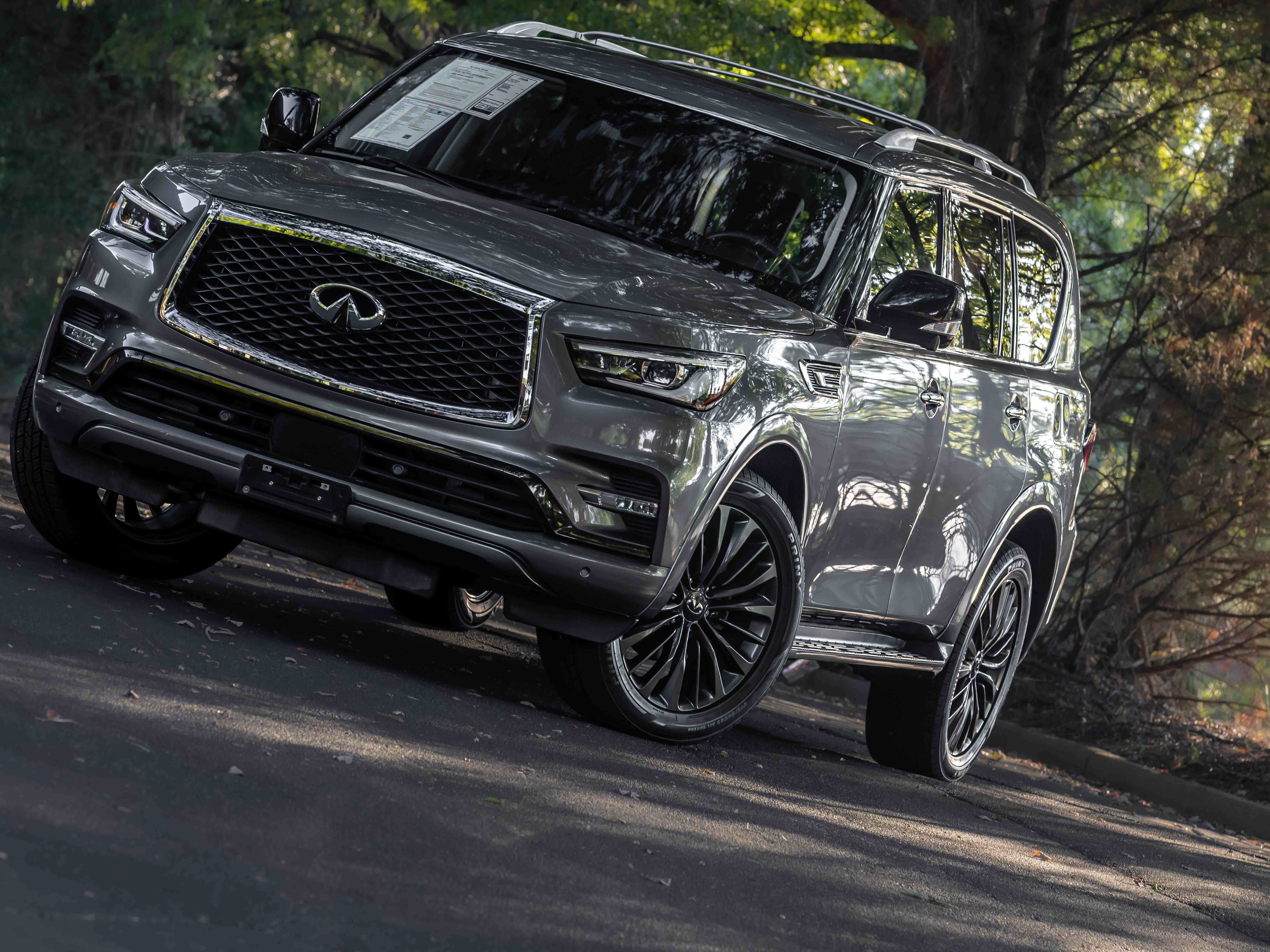 Used 2021 INFINITI QX80 Premium Select w/ All-Season Package RWD image 25