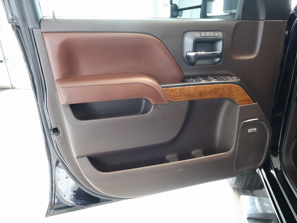 Certified 2016 Chevrolet Silverado 2500 High Country w/ Duramax Plus Package image 11