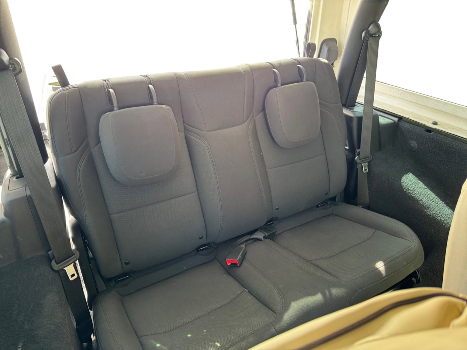 Used 2022 Jeep Wrangler Sport AWD/4WD image 17