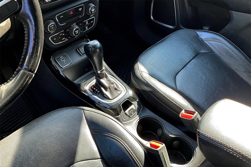 Used 2020 Jeep Compass Limited image 14