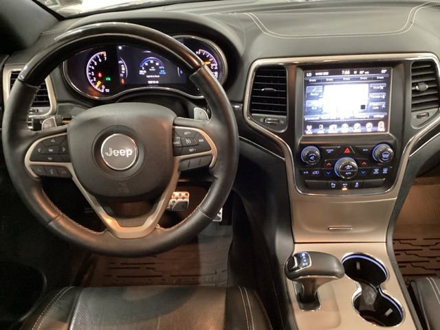 Used 2014 Jeep Grand Cherokee Overland w/ Mopar Chrome Edition Group AWD/4WD image 6