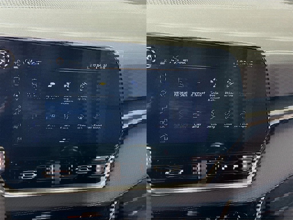 New 2026 Chevrolet Equinox LT w/ Convenience Package II image 10