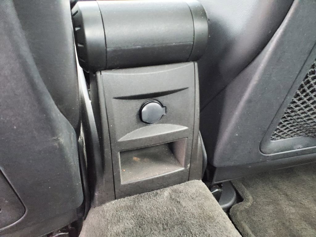 Used 2004 Cadillac CTS 3.6 w/ Preferred Equipment Group RWD image 27