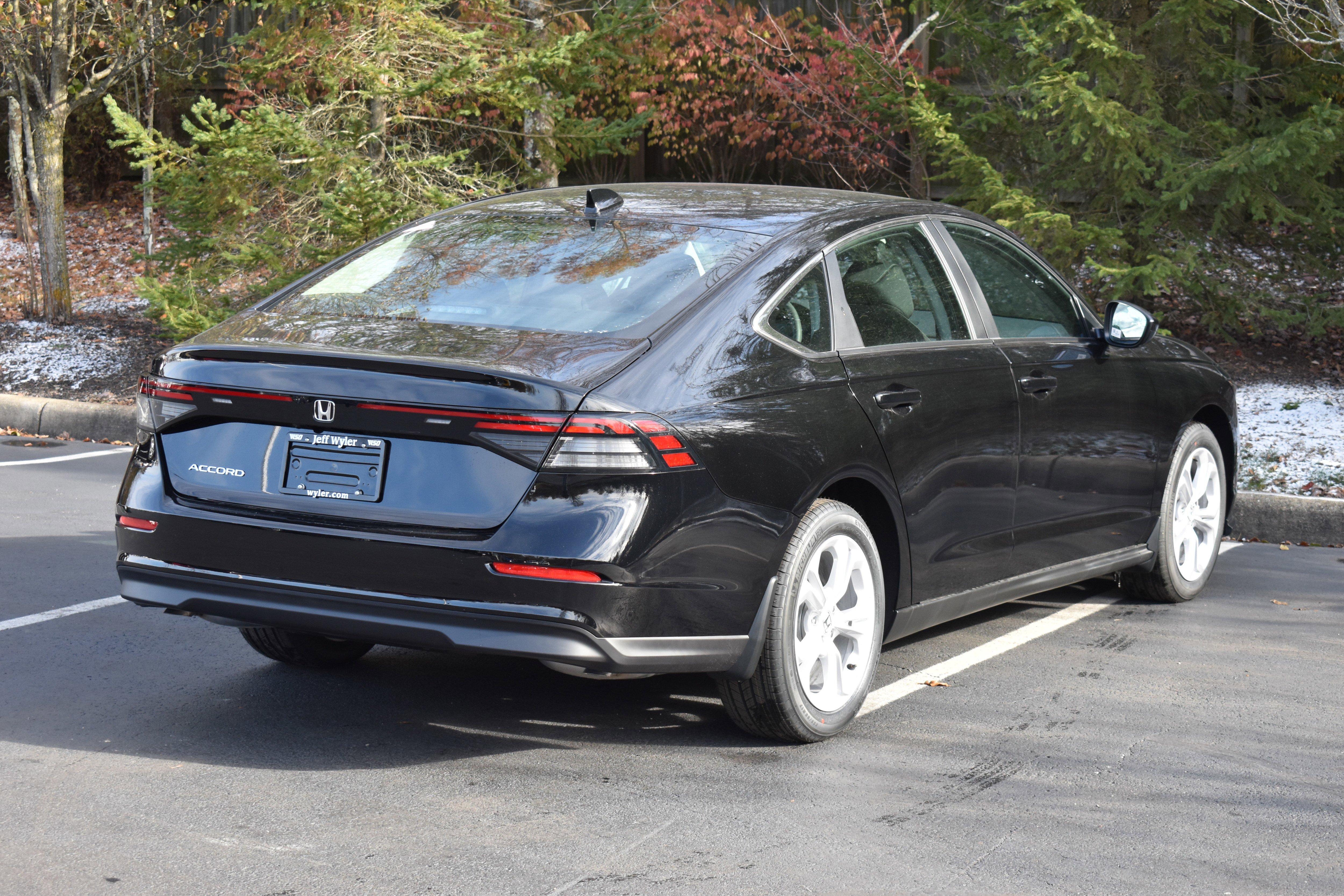 New 2025 Honda Accord LX image 8