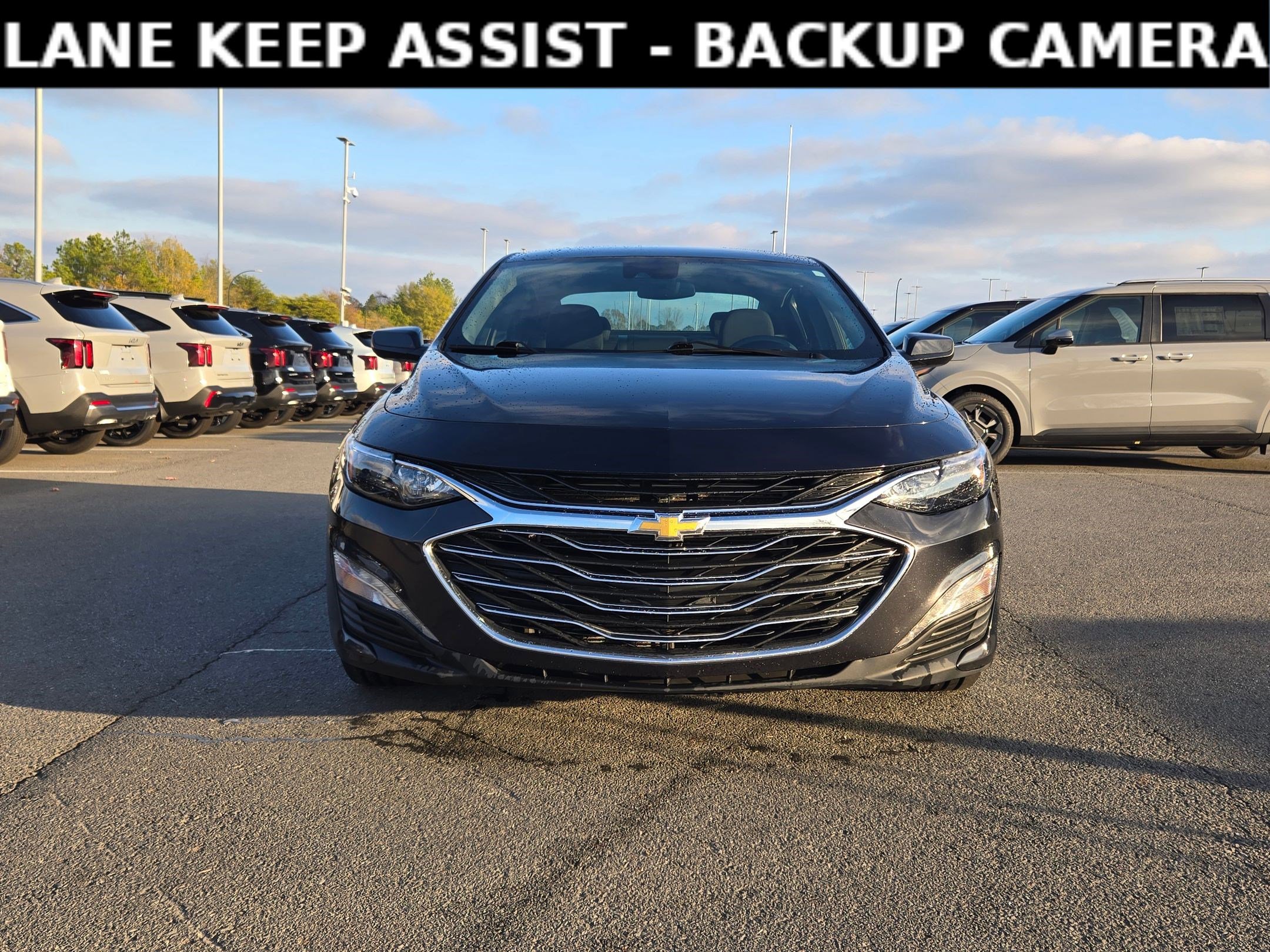Used 2023 Chevrolet Malibu LT image 2