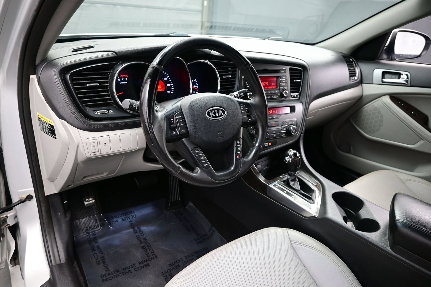 Used 2012 Kia Optima EX FWD image 10