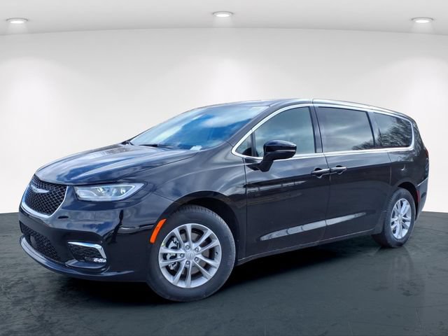 New 2026 Chrysler Pacifica Select FWD image 2