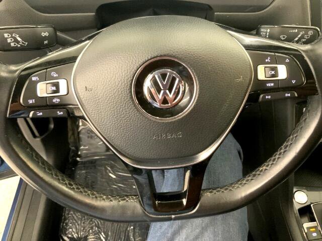 Used 2019 Volkswagen Tiguan SE image 23