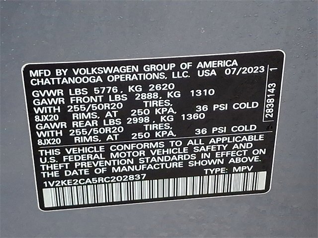 Used 2024 Volkswagen Atlas Cross Sport SE w/ Panoramic Sunroof Package image 26