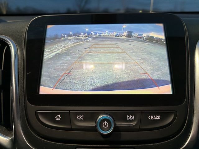 Used 2018 Chevrolet Equinox LT image 25