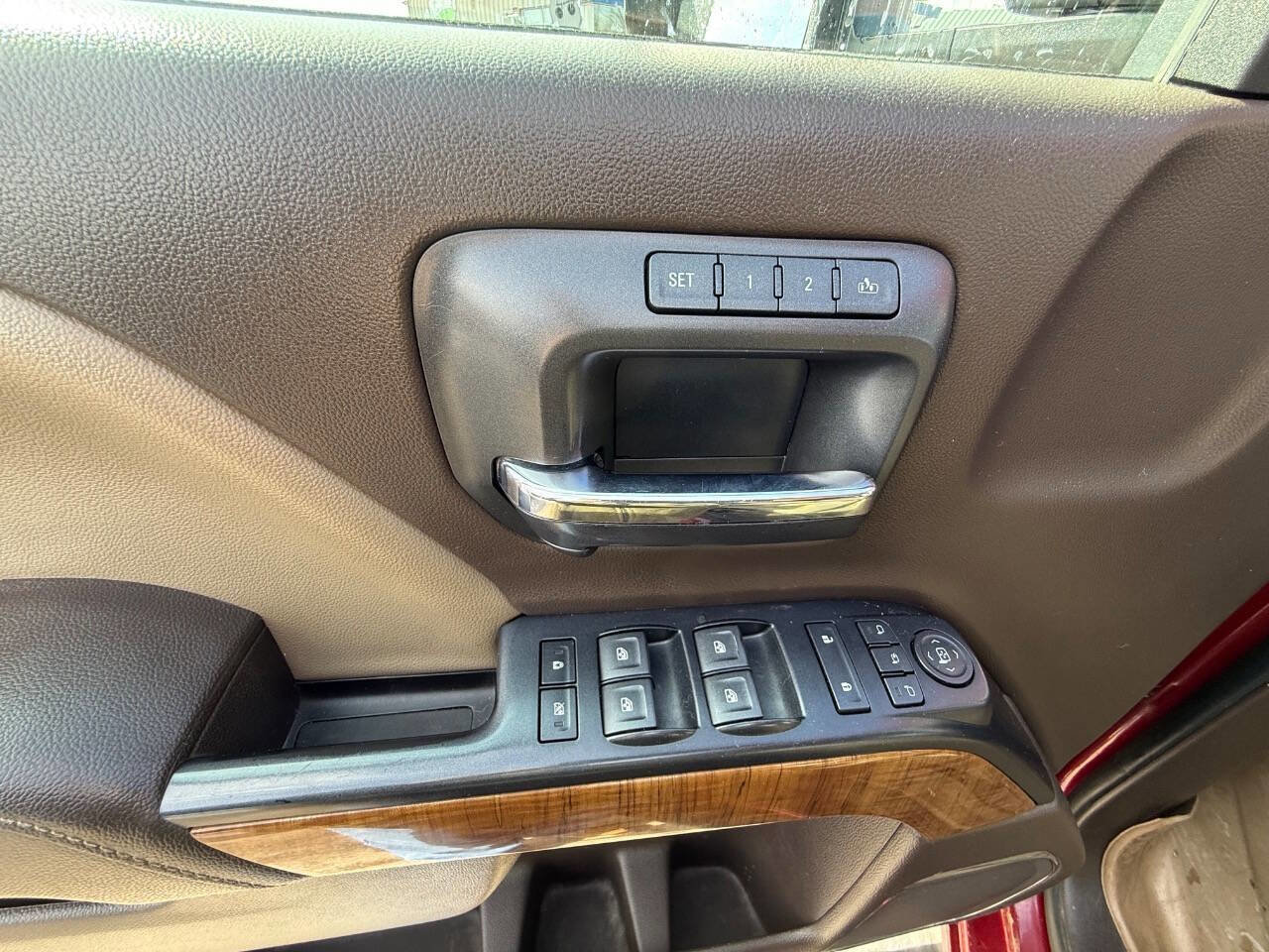 Used 2018 GMC Sierra 2500 SLT image 18