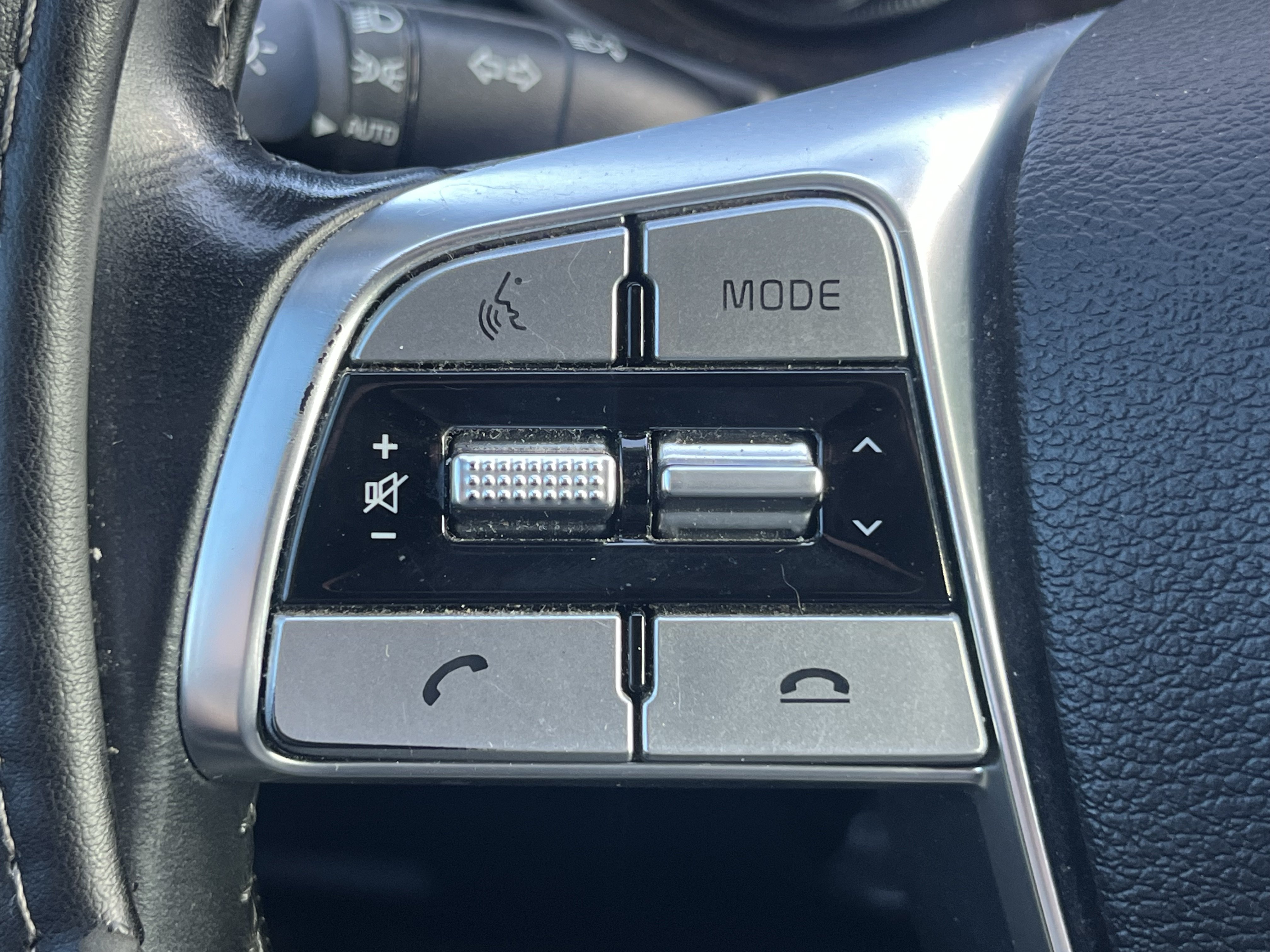 Used 2021 Kia Telluride S AWD/4WD image 18