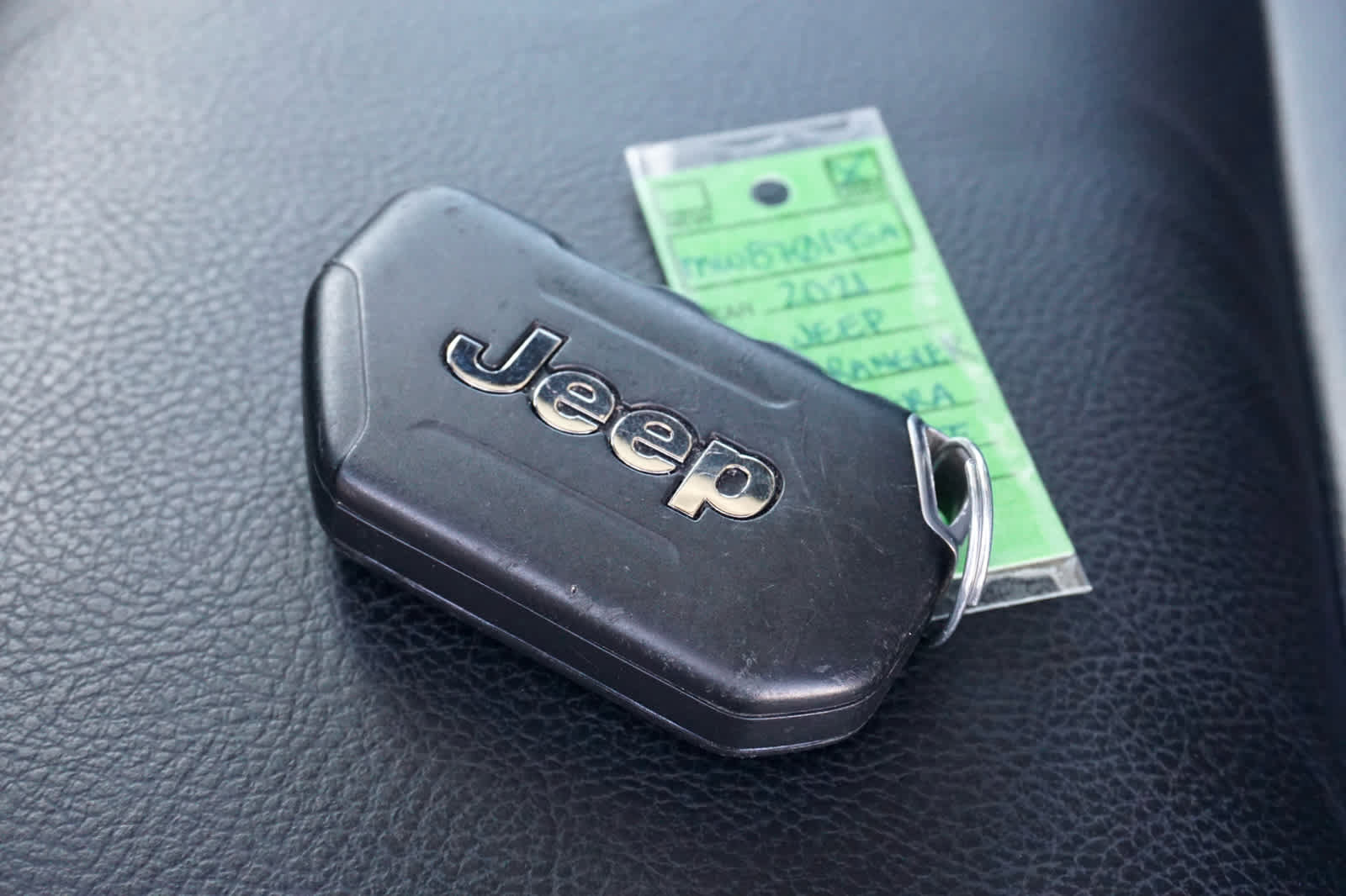 Used 2021 Jeep Wrangler Unlimited Sahara AWD/4WD image 47