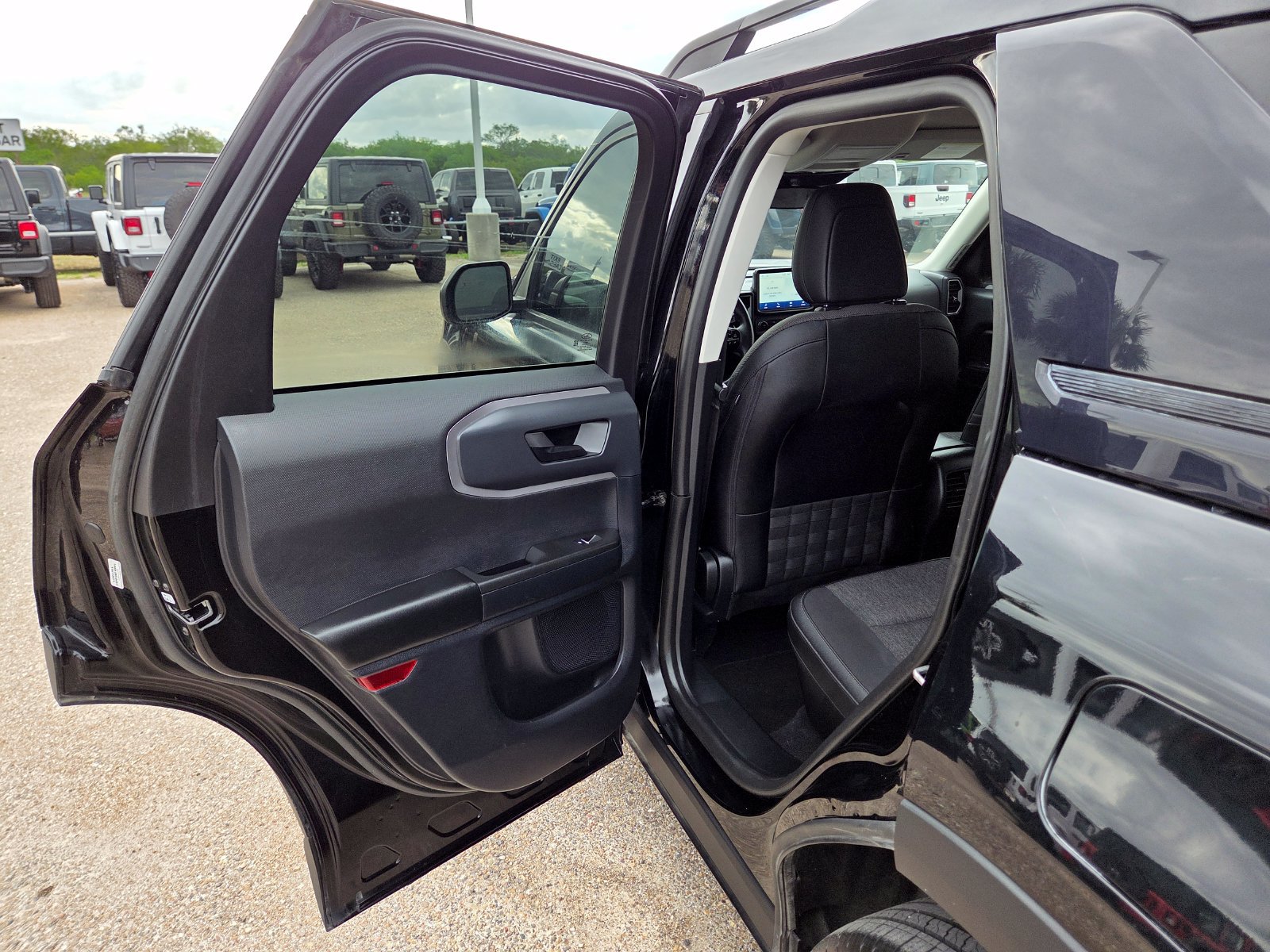 Used 2024 Ford Bronco Sport Big Bend AWD/4WD image 14