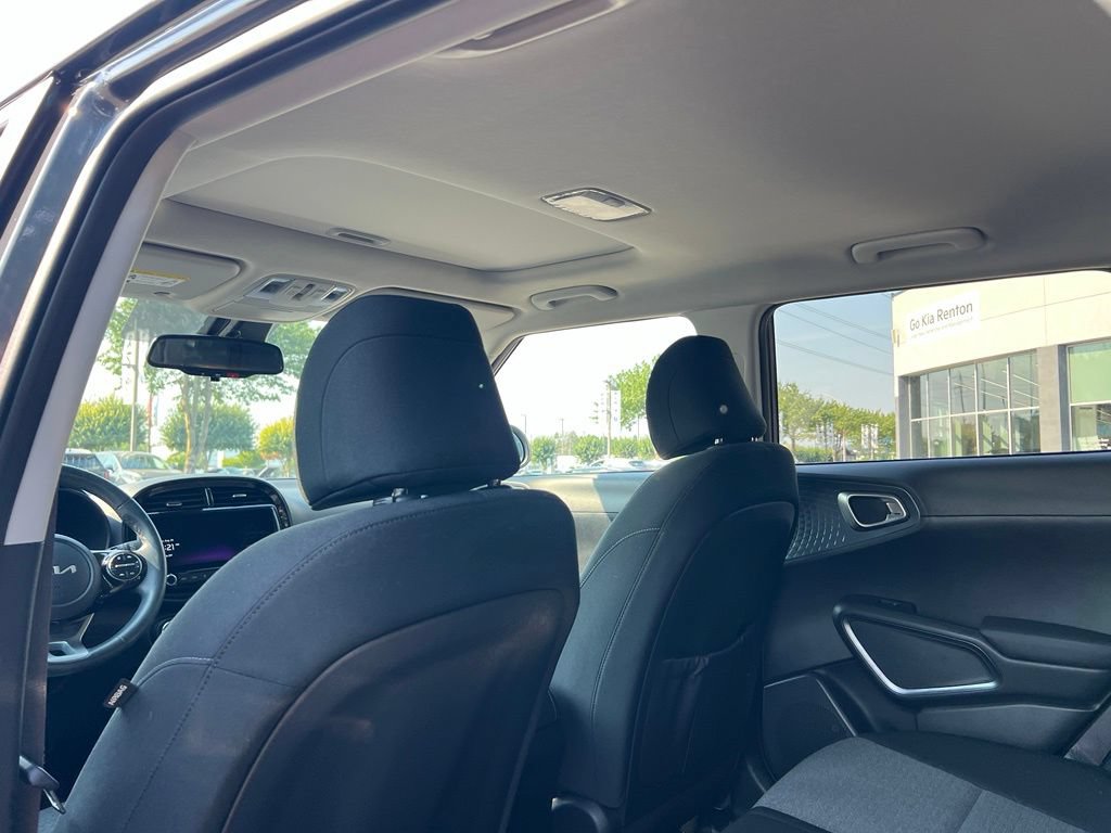 Certified 2023 Kia Soul EX FWD image 13