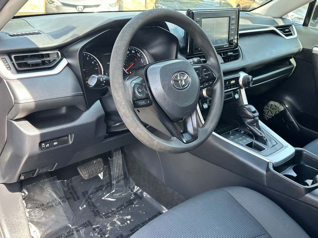 Certified 2020 Toyota RAV4 LE image 15