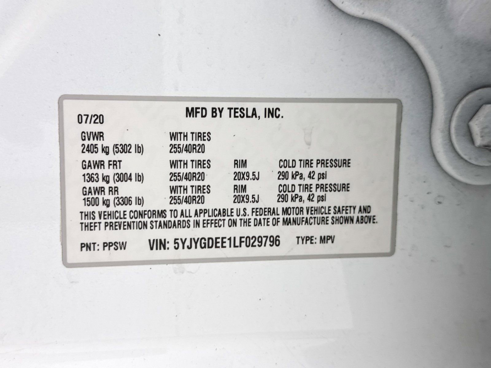 Used 2020 Tesla Model Y Long Range image 39