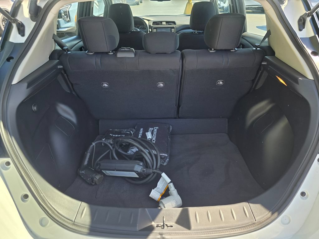 Used 2025 Nissan Leaf SV Plus FWD image 14