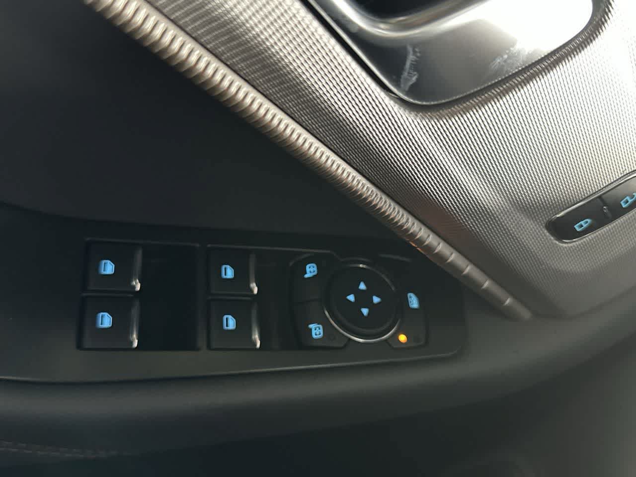 Used 2026 Ford Explorer Active RWD image 17